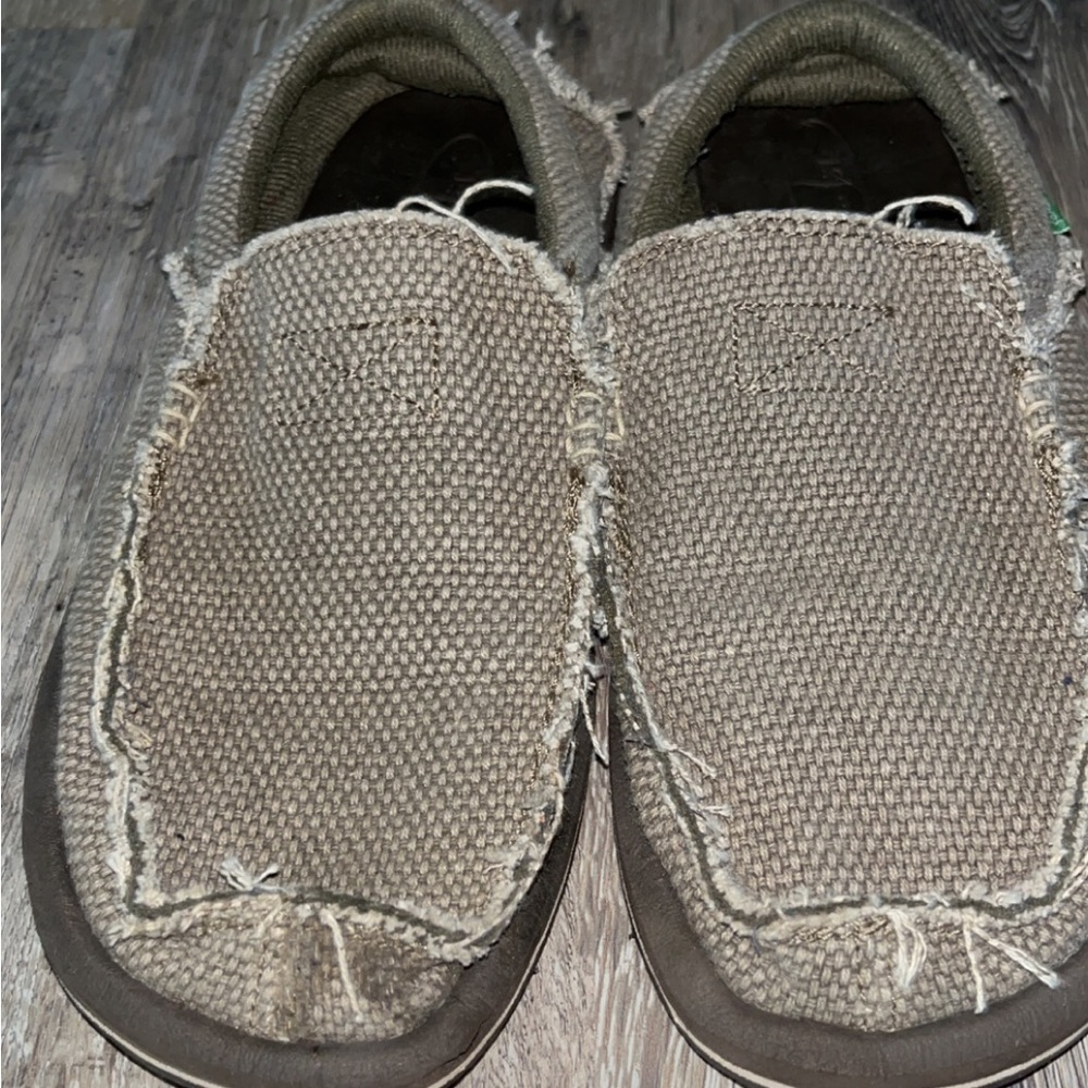 Dress shoes
